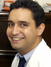 Dr. Bruno Reyntjens